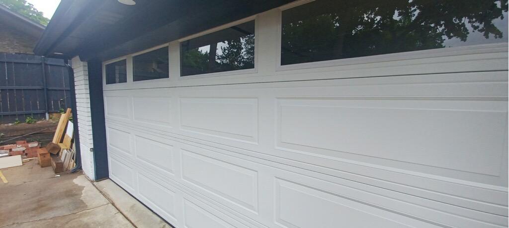 Garage Door Design Trends for 2024: The Latest in Style, Color, and Technology