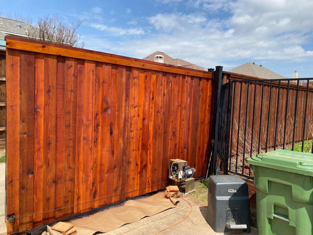 Sliding gate installed by Garage Tec Sliding gate installed by Garage Tec