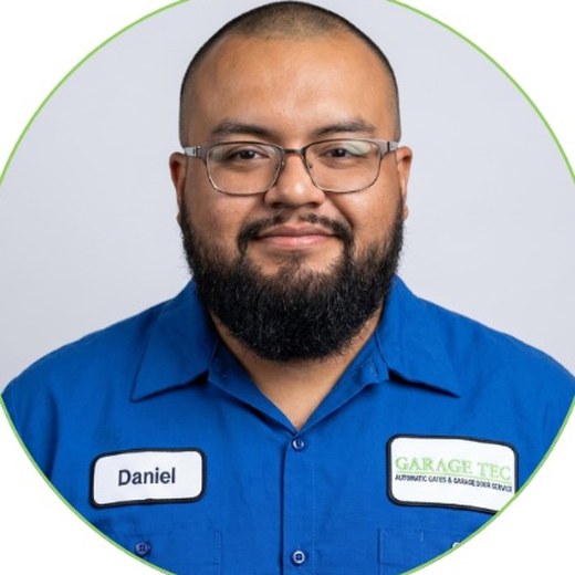 Daniel Medina, Expert Garage Technician at Garage Tec