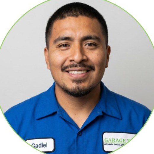 Gadiel Cardenas, Expert Garage Technician at Garage Tec